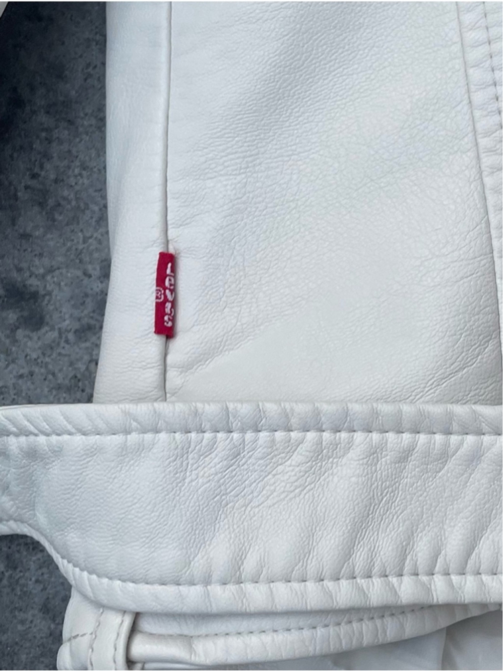 Levi's White Leather Moto Jacket with Belted Hem - Picture 8 of 10